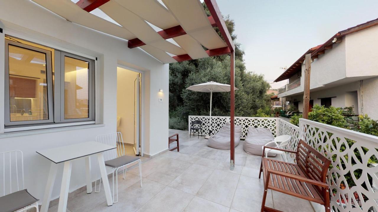 Theros Stylish Suites Parga Exterior foto