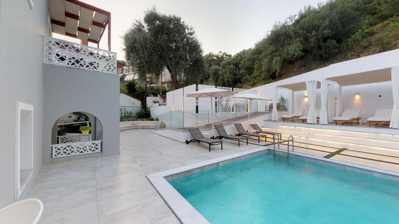 Theros Stylish Suites Parga Exterior foto